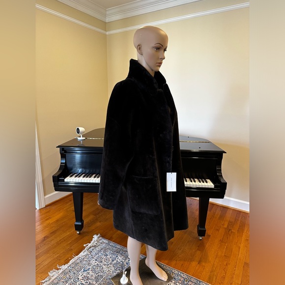 NWT Zara luxury timeless plush faux fur coat - Picture 13 of 16